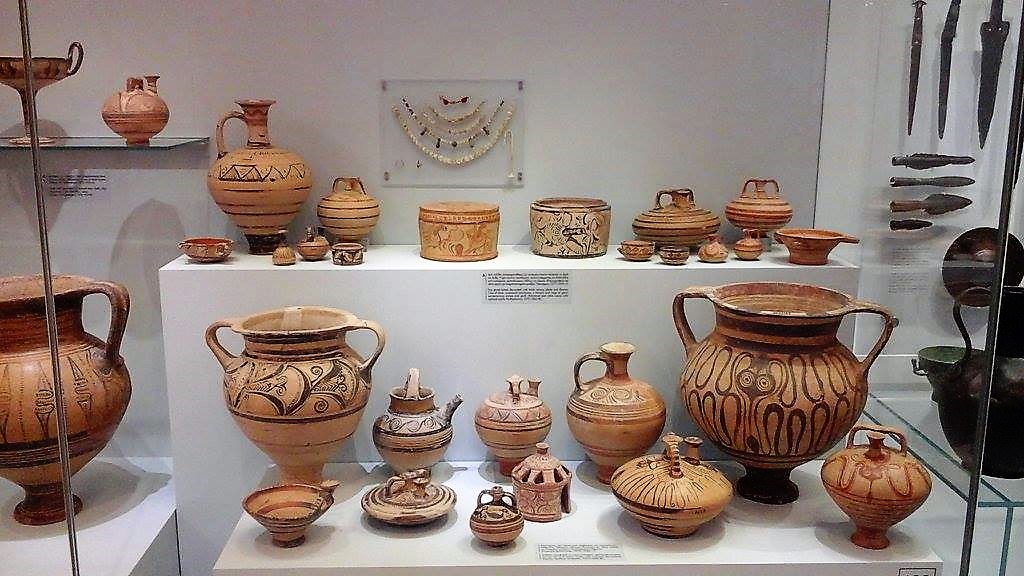 mythology-archaeological-museum-of-heraklion-travel-crete-tours